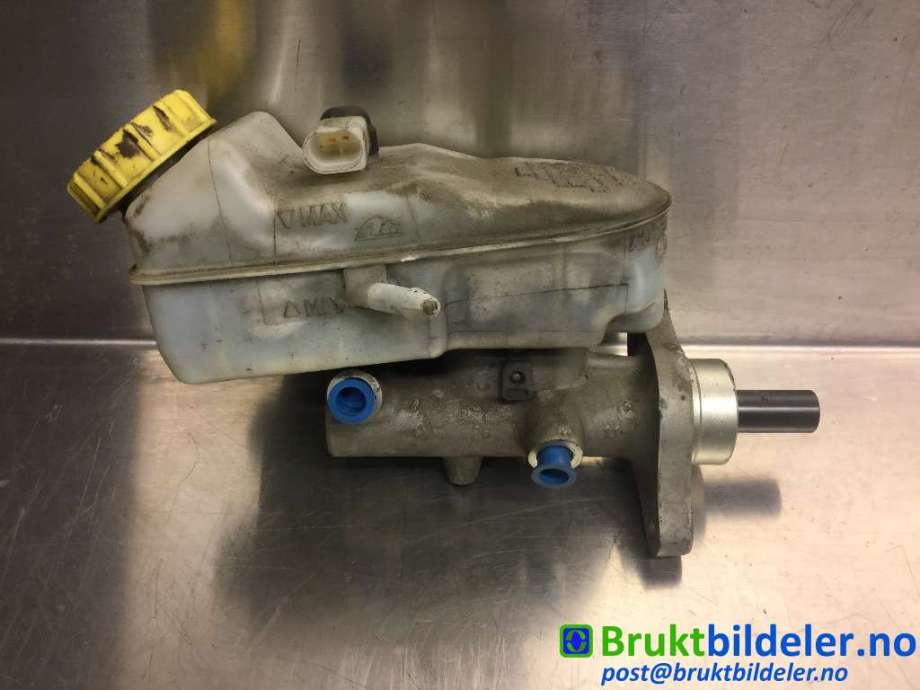 Bremsepumpe hoved til VW Transporter / Caravelle, 2003-2009 (Fase 1) (T5) (T5) (VOLKSWAGEN|7H0 611 303 A)