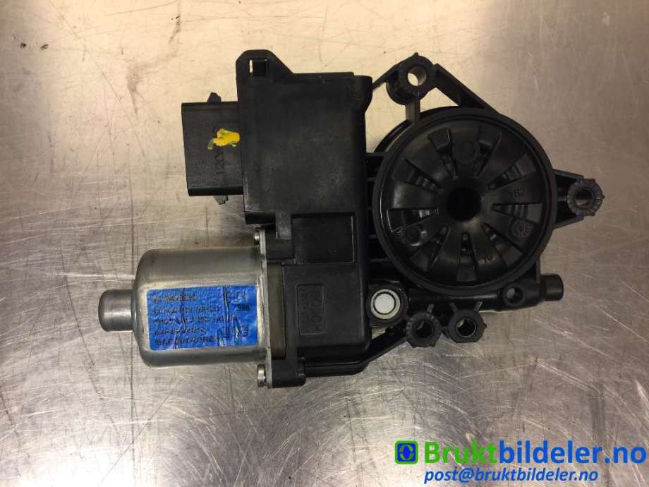 Ruteheis venstre bak til Hyundai i40 2012-2017  (HYUNDAI|834503Z010|F00S1A2936|)