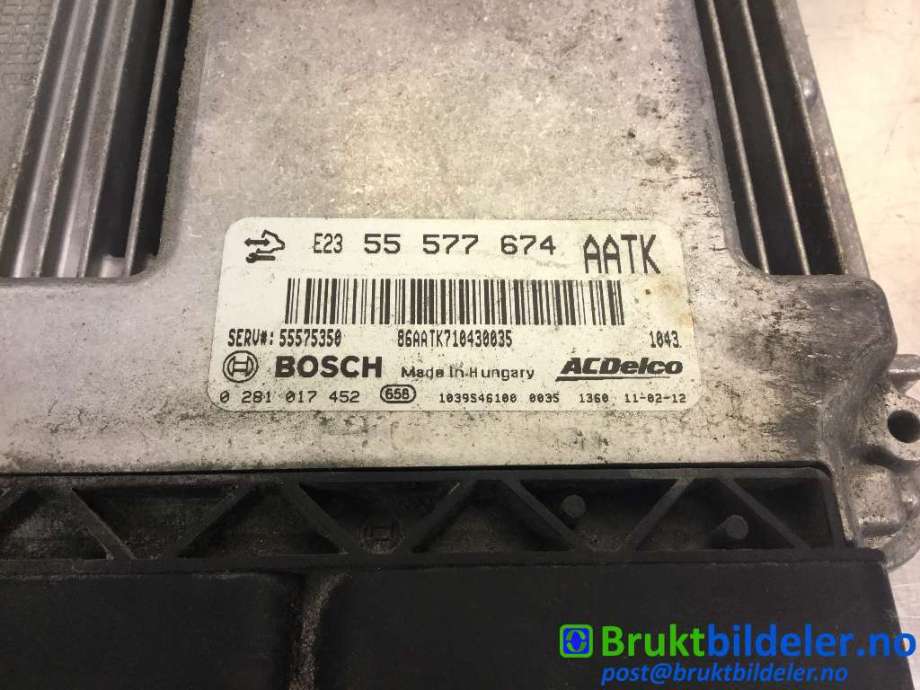 Styreenhet motor til Opel Insignia A 2009-2014  (OPEL|55 577 674|0 281 017 452|)