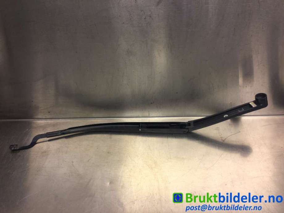 Viskerarmer frontrute til Hyundai i40 2012-2017  (HYUNDAI||VFL-PA2264)