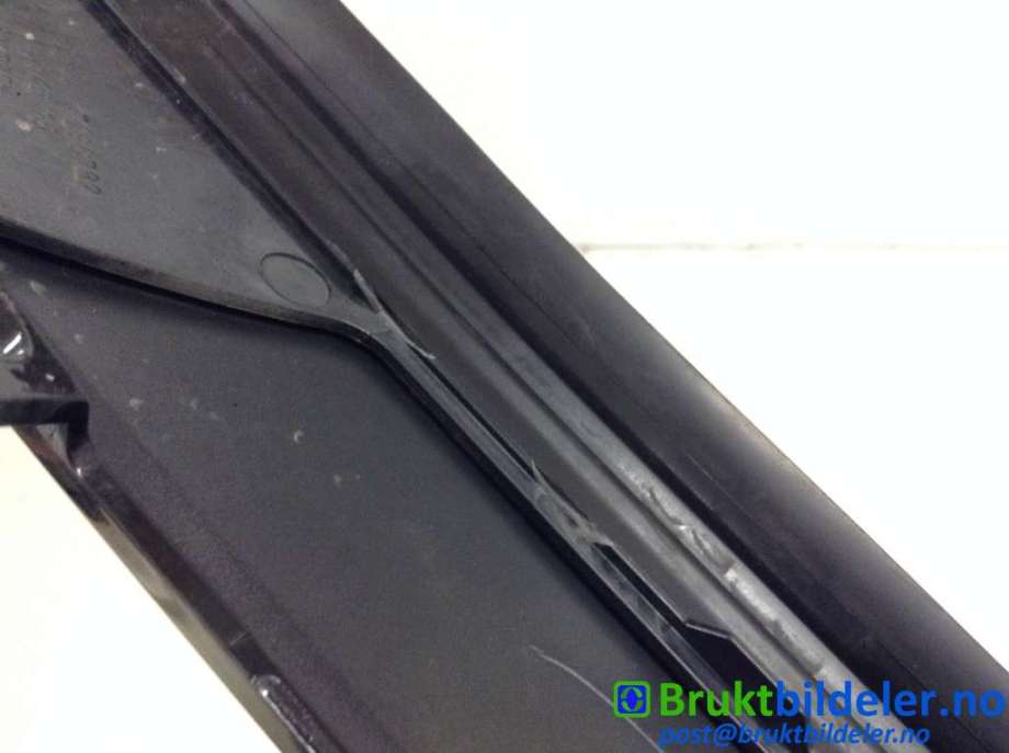 Karosseri diverse til BMW i3 2013-2022  (BMW|1559955-00|)