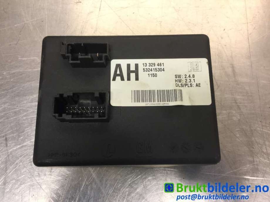Styreenhet hengerfeste til Opel Insignia A, 2009-2014  (OPEL|13329461)