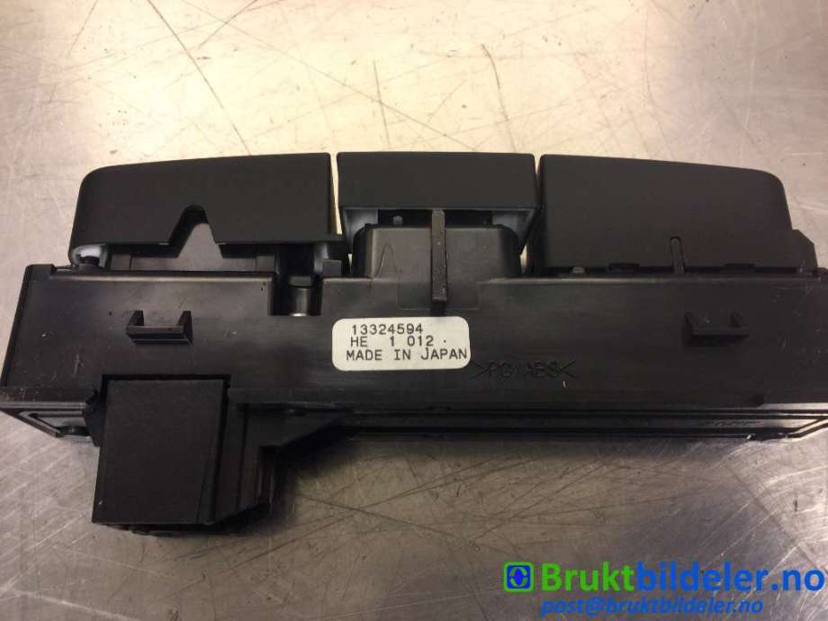 Bryter nødblink til Opel Insignia A 2009-2014  (OPEL|13324594|)