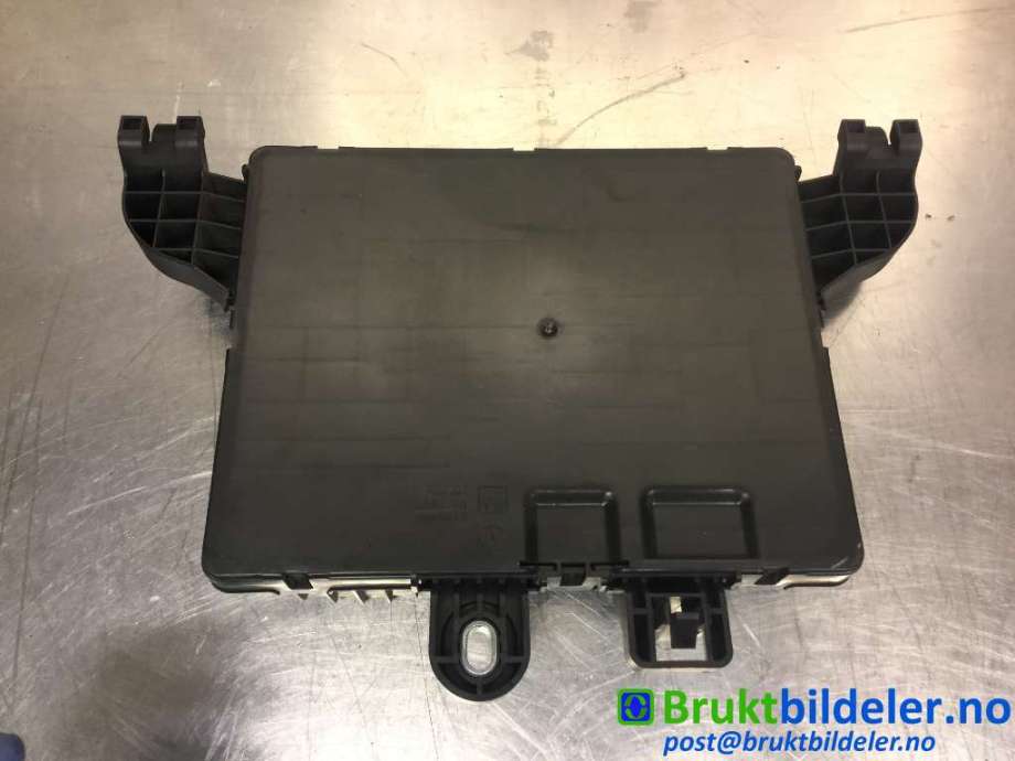 Sikringsboks til Opel Insignia A 2009-2014  (OPEL|13277319|)