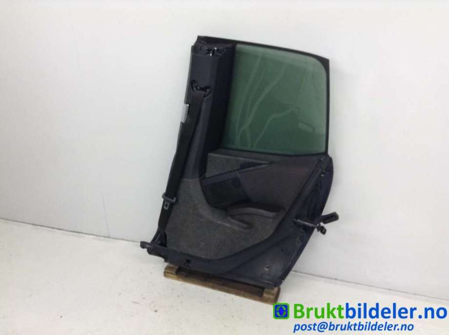 Dør høyre bak til BMW i3 2013-2022  (BMW|51 00 7 427 336||51 00 7 369 332)