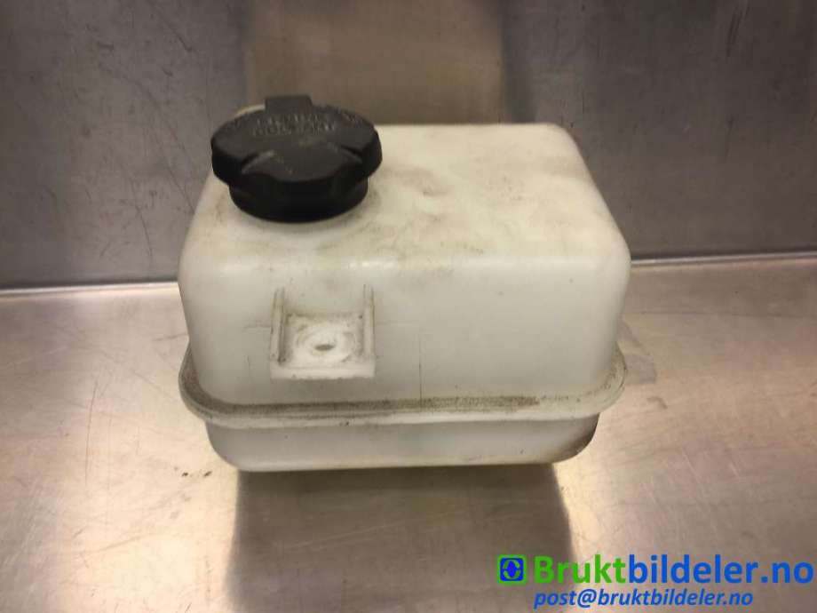 Ekspansjonstank til Hyundai i40 2012-2017  (HYUNDAI|25430-2S000|)