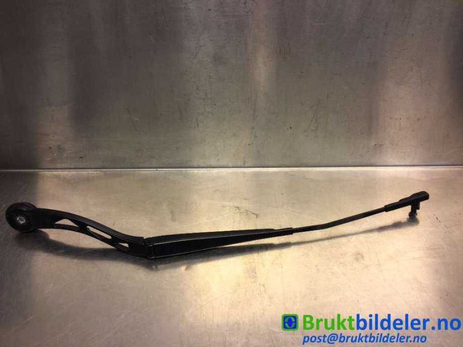 Viskerarmer frontrute til BMW i3, 2013-2022  (BMW|6161 7 322 162)