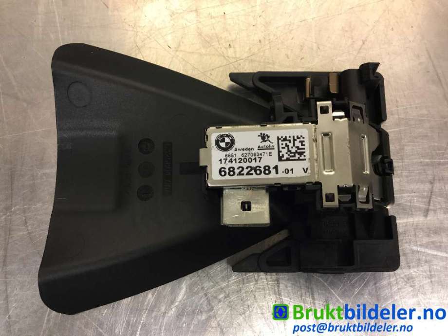Kamera til BMW i3 2013-2022  (BMW|6 822 681-01|627063471E|)
