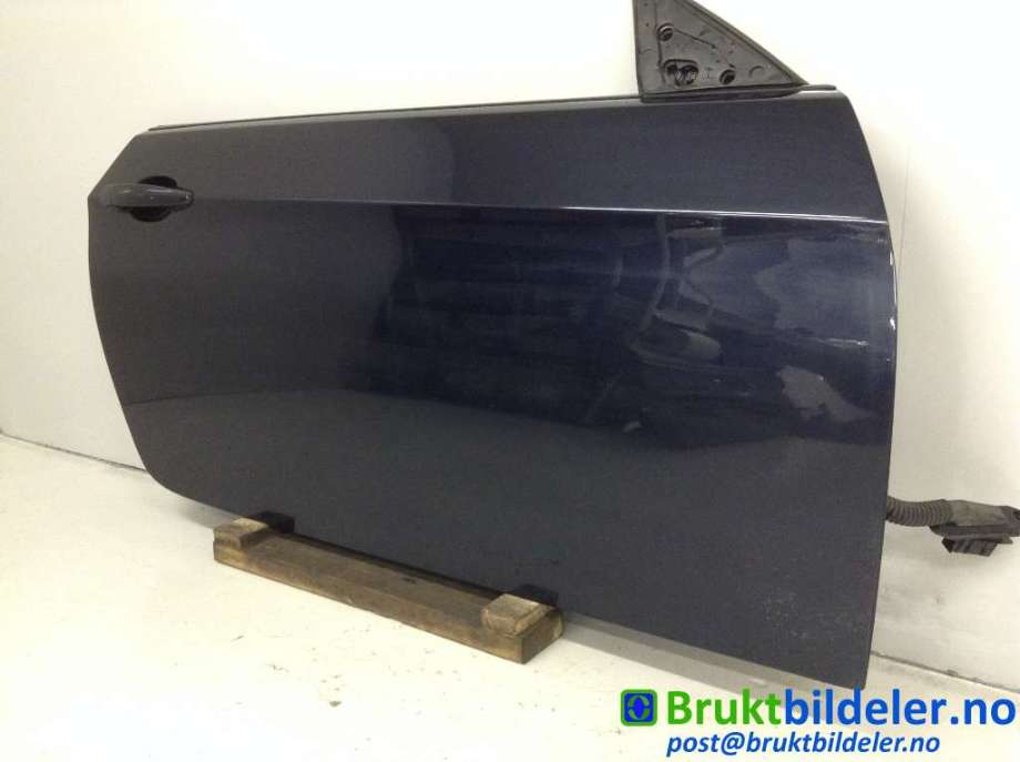 Dør høyre 2dørs til BMW 3-Serie 2005-2011 (E90/E91/E92/E93) (E90/E91/E92/E93) (41 51 7 200 570|)