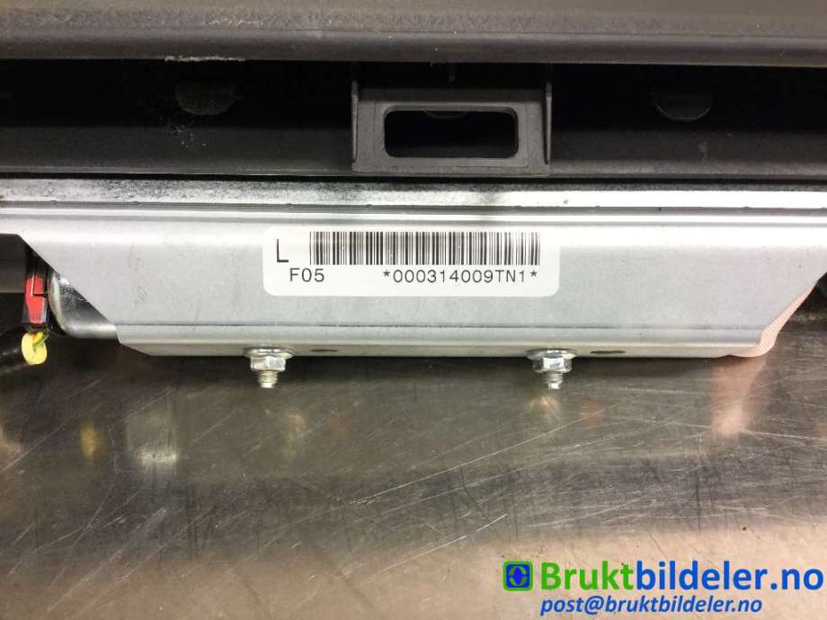 Airbag kne til Toyota Verso 2009-2016 (Type III)  (TOYOTA|306555410-AB|00031409TN1|)