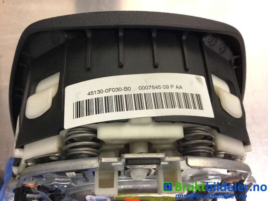 Airbag rattpute til Toyota Verso 2009-2016 (Type III)  (TOYOTA|45130-0F030-BO|)
