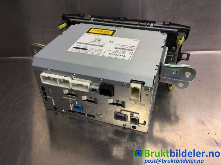 Bilstereo til Toyota Verso 2009-2016 (Type III)  (TOYOTA|86120-64030|)