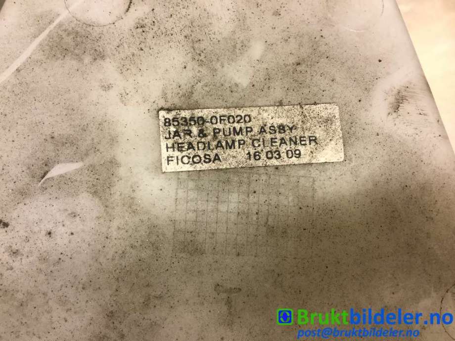 Spylertank til Toyota Verso 2009-2016 (Type III)  (TOYOTA|85350-0F020|)