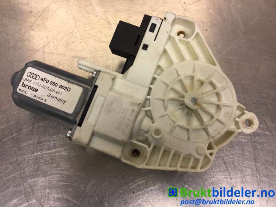 Ruteheis høyre foran til Audi A6 2005-2008 (Type III, Fase 1) (C6) (C6) (AUDI|4F0 959 802 D|1101-997008-201|)