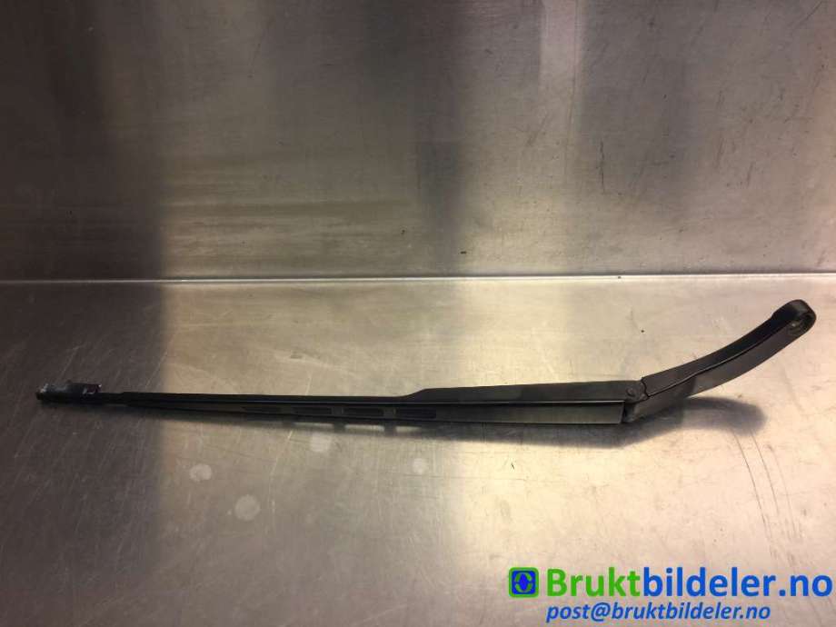 Viskerarmer frontrute til Audi A6 2005-2008 (Type III, Fase 1) (C6) (C6) (AUDI|4F1 955 410|)