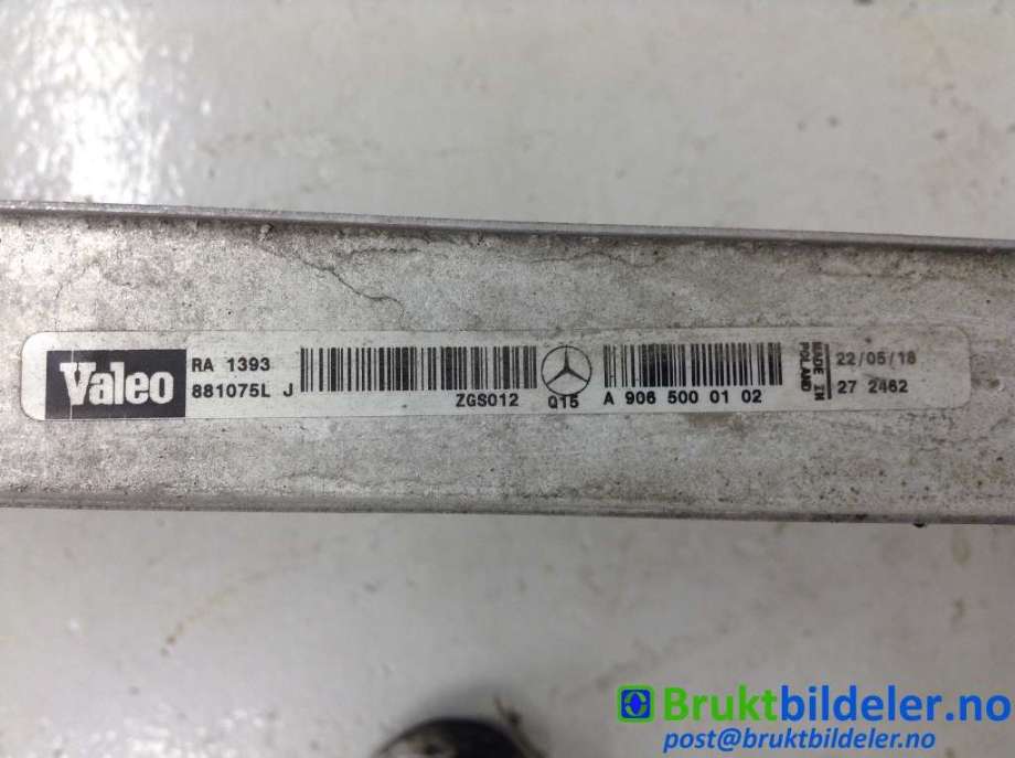Radiator (automat gir) til Mercedes Sprinter 2006-2013 (Fase 1) (906) (906) (MERCEDES|A 906 500 01 02|)