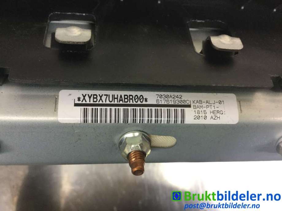 Airbag kne til Mitsubishi ASX 2010-2019  (MITSUBISHI|7030A242|)