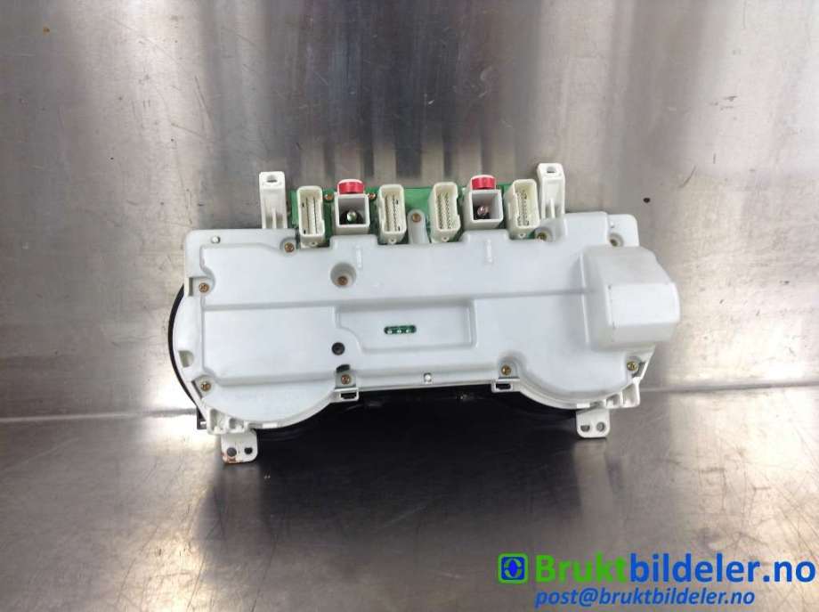 Instrumentpanel til Toyota RAV4 2000-2006 (Type II)  (TOYOTA|83800-42860|157510-1101|)