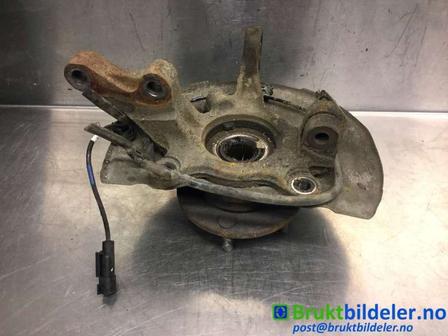 Hjulspindel høyre foran til Mitsubishi ASX, 2010-2019  (MITSUBISHI|3870A008)
