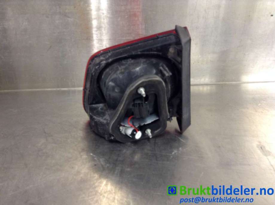 Baklykt venstre indre til VW Tiguan 2011-2016 (Type I, Fase 2)  (VOLKSWAGEN|5N0 945 093 B|)