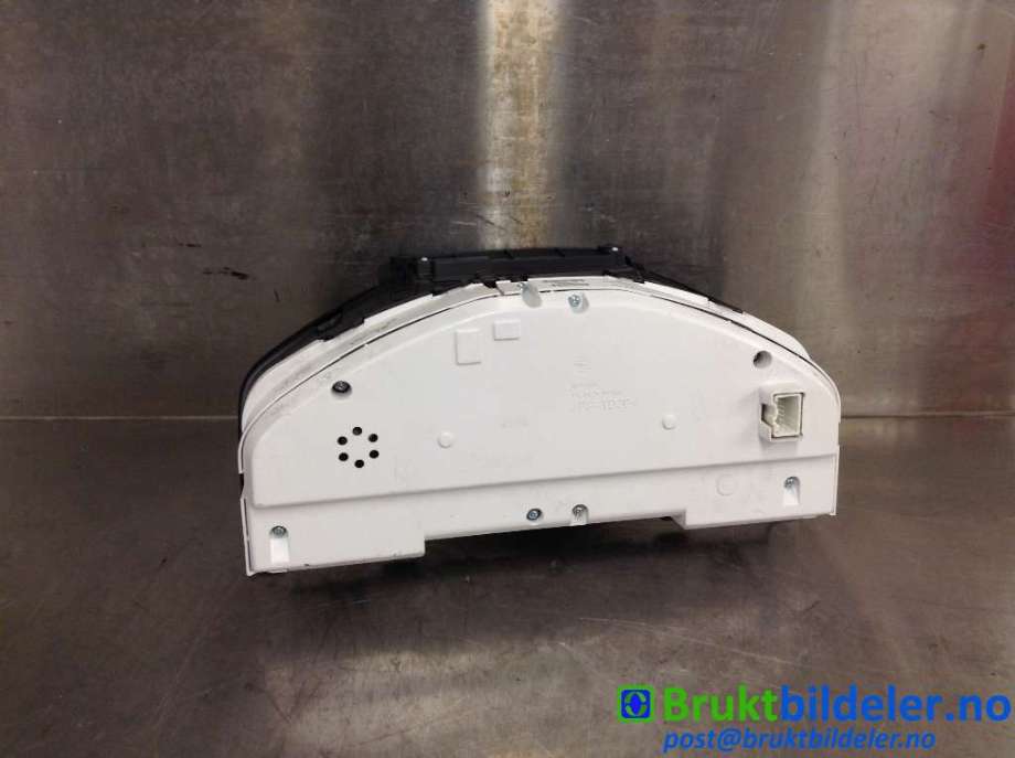Instrumentpanel til Volvo XC70 2008-2013 (Type II, Fase 1)  (VOLVO|31343325AA|69799-610U|)
