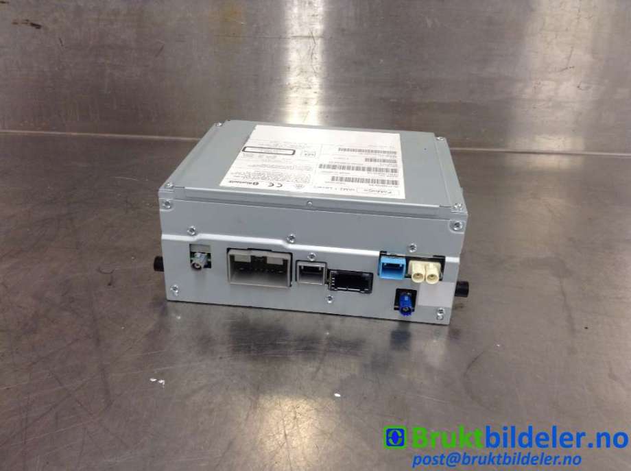 Bilstereo til Volvo XC70 2008-2013 (Type II, Fase 1)  (VOLVO|31358292AA||CF6N-18C815-HA)