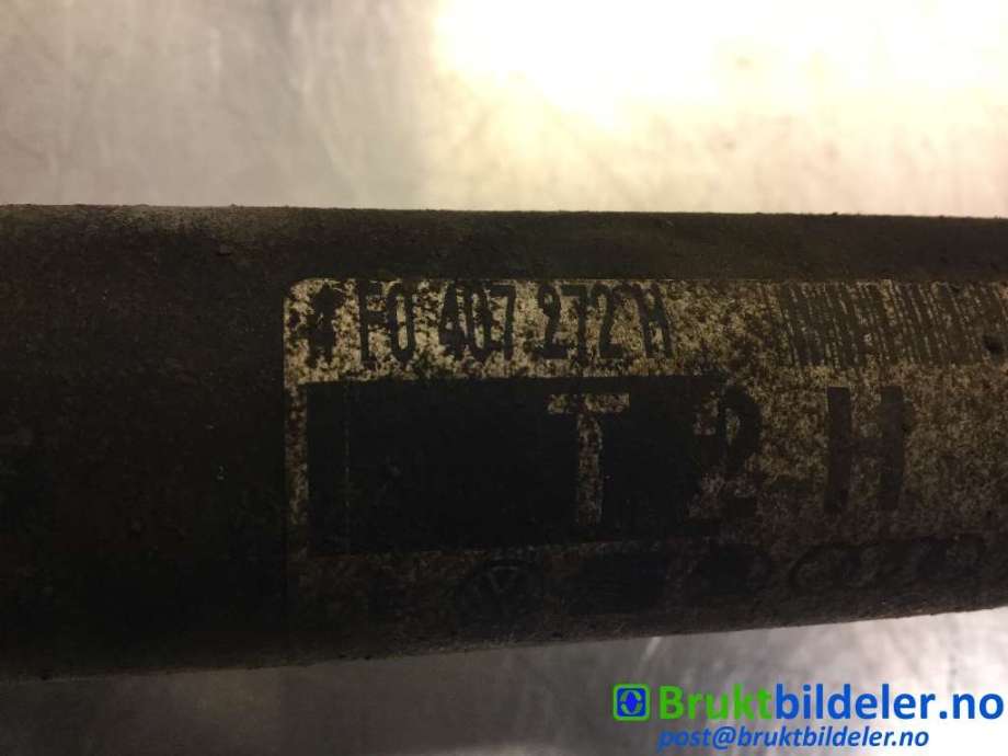 Drivaksel høyre foran til Audi A6 2005-2008 (Type III, Fase 1) (C6) (C6) (AUDI|4F0 407 272 H|)