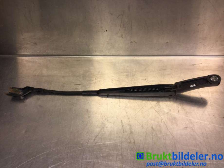 Viskerarmer frontrute til VW Tiguan 2011-2016 (Type I, Fase 2)  (VOLKSWAGEN|5N1955409|)