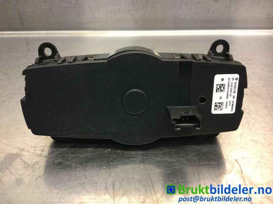 Bryter lys til BMW X3 2010-2017 (F25) (F25) (BMW|9192744 04||3392.0201-02)