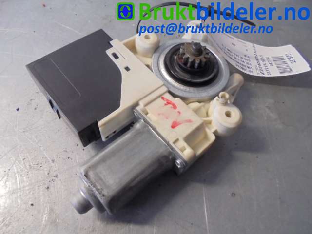 Ruteheis venstre bak til Volvo S40 2004-2007 (Type II, Fase 1)  (VOLVO|3073982AC|)