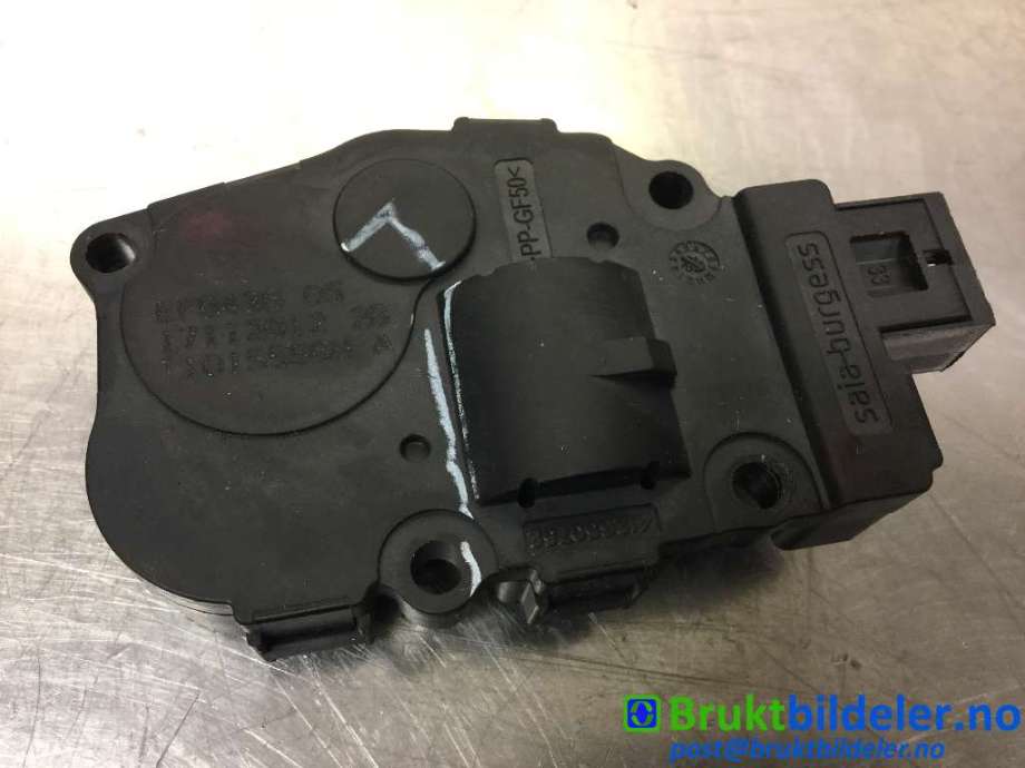 Diverse deler til BMW X3 2010-2017 (F25) (F25) (BMW||T1015556H A|412650752)