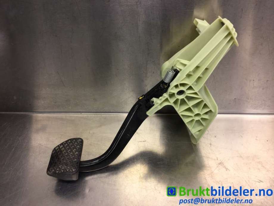 Pedal gass/brems/clutch til BMW X3 2010-2017 (F25) (F25) (BMW|6 787 363-01|40 11893A|)