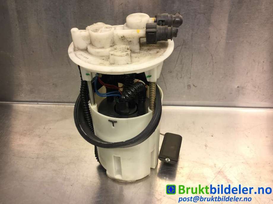 Styreenhet drivstoffpumpe til Toyota Avensis 2003-2008 (Type II) (TOYOTA|77020-02070|0580313085|)