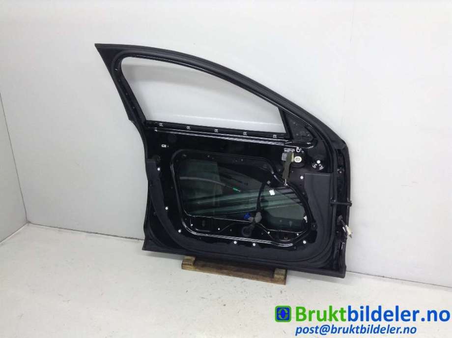 Dør venstre foran til Jaguar XJ X351 2010-->>  (JAGUAR|AW93-20221|)