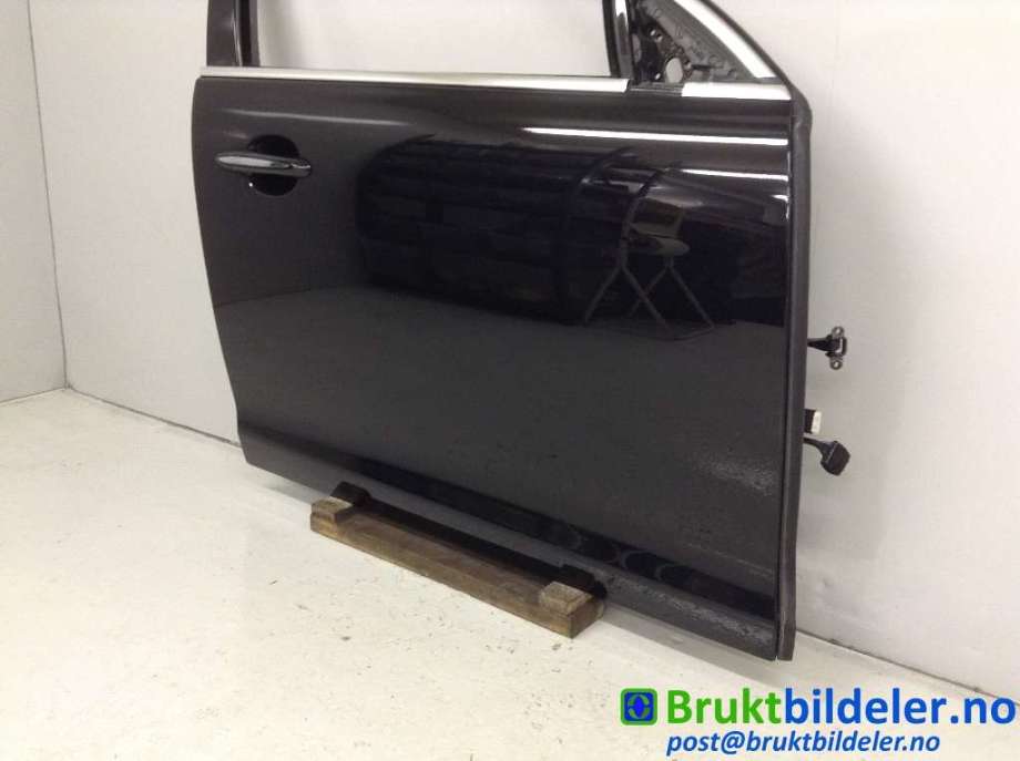Dør høyre foran til Jaguar XJ X351 2010-->>  (JAGUAR|AW93-20220|)
