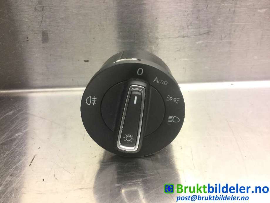 Bryter lys til VW e-Golf, 2014-2017 (Fase 1)  (VOLKSWAGEN|5G0 941 431 BE)