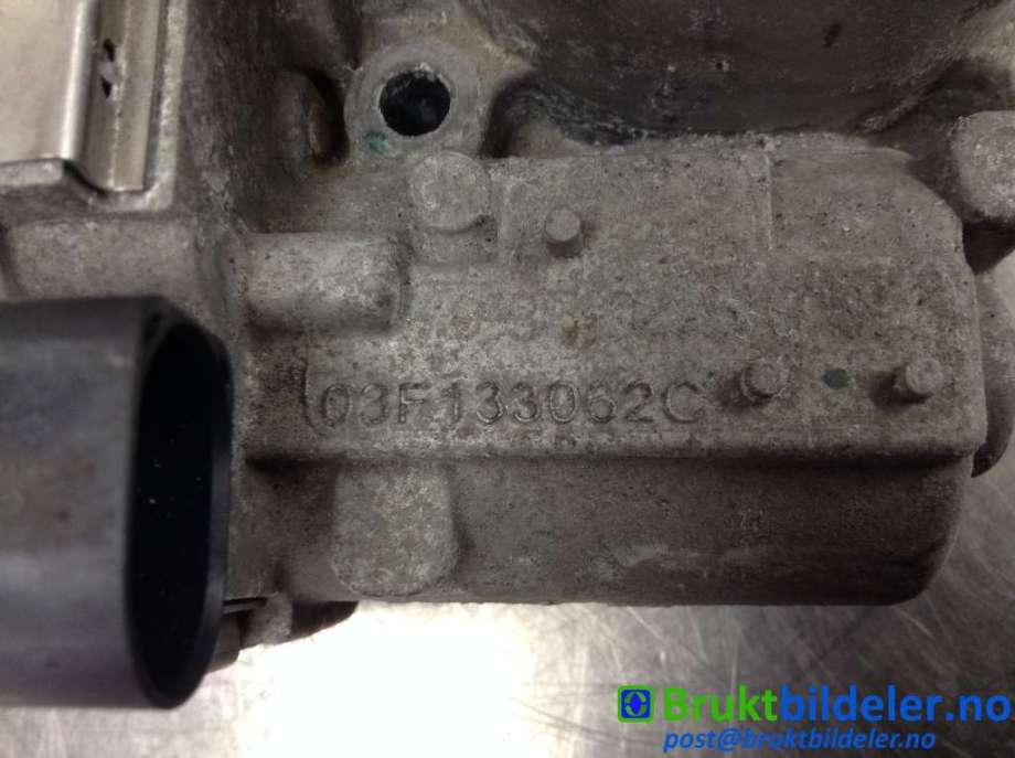 Spjeldhus til VW e-Golf 2014-2017 (Fase 1)  (VOLKSWAGEN|03F 133 062 C|)