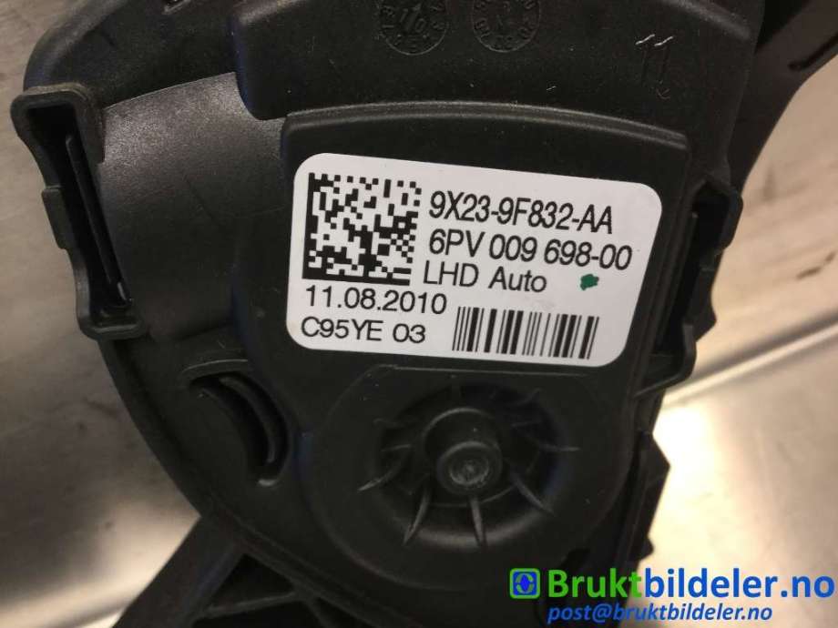 Pedal gass til Jaguar XJ X351 2010-->> (JAGUAR|9X23-9F832-AA|6PV 009 698-00|)
