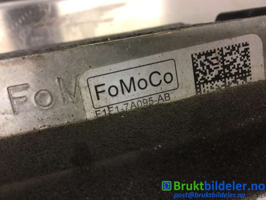 Oljekjøler til Ford Transit Connect 2018-->> Type II, Fase 2  (FORD|F1F1-7A095-AB|)