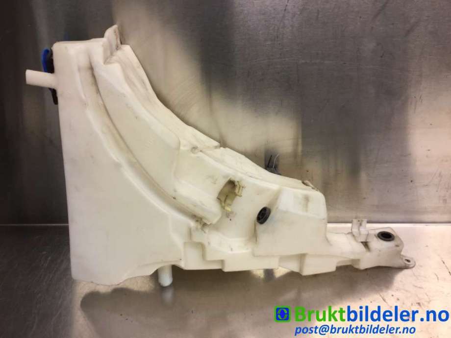 Spylertank til Jaguar XJ X351 2010-->>  (JAGUAR|8X23-17B613-A|8X23-17B613-B|AW93-17B613-B)