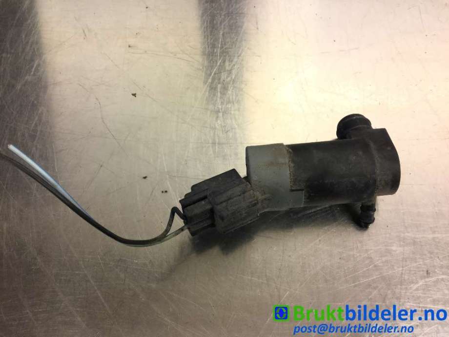 Spylerpumpe foran til Jaguar XJ X351 2010-->>  (JAGUAR|)