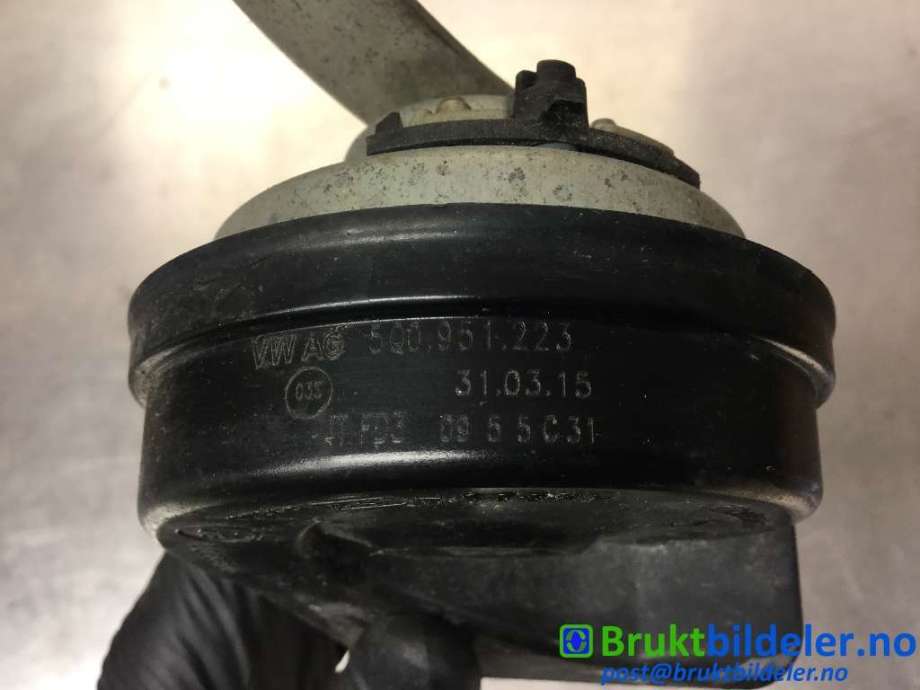 Horn/signalhorn til VW Passat 2015-2019 (Fase 1) (B8) (B8) (VOLKSWAGEN|5Q0 951 223|)