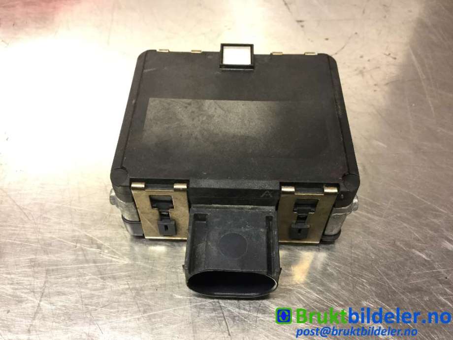 Sensor radar til VW Passat, 2015-2019 (Fase 1) (B8) (B8) (VOLKSWAGEN|3Q0 907 561 B)