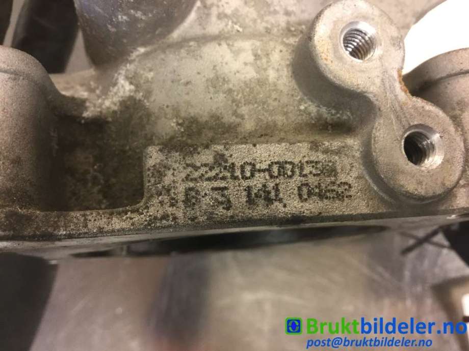 Spjeldhus til Toyota Avensis 2003-2008 (Type II) (TOYOTA|22210-0D130|)