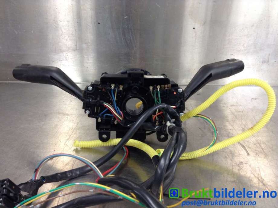 Bryter combi til Isuzu D-Max 2007-2012 (Type I)  (ISUZU|8980077290|)
