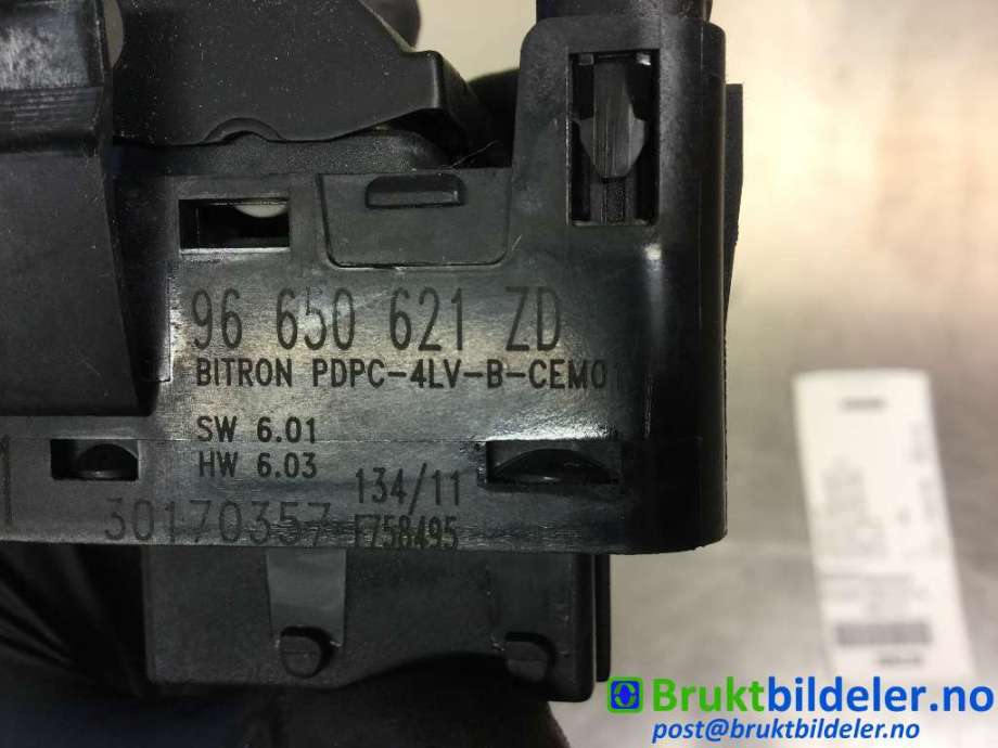 Bryter ruteheis til Peugeot 5008 2010-2017 (Type I)  (PEUGEOT|96650621ZD|)