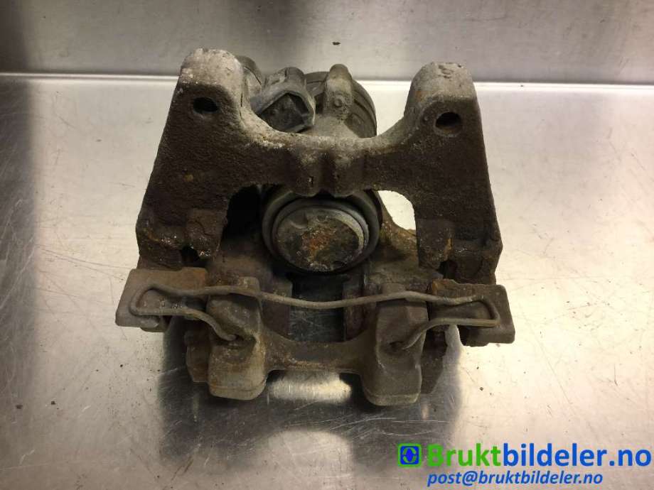 Bremsecaliper venstre bak til VW Passat 2015-2019 (Fase 1) (B8) (B8) (VOLKSWAGEN|3Q0 615 423||3Q0 615 405 E)