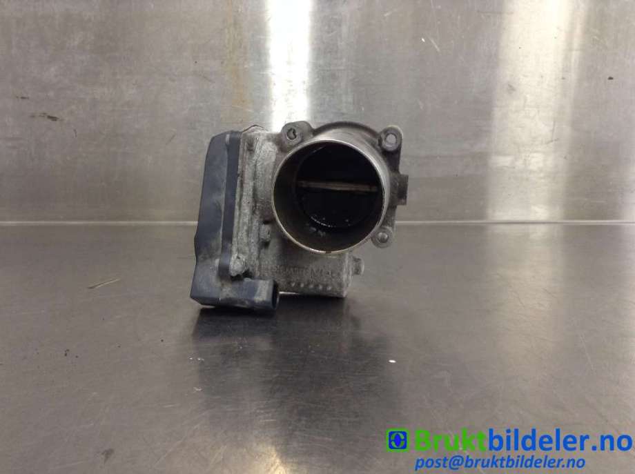 Spjeldhus til VW Scirocco 2008-2013 (VOLKSWAGEN|03C 133 062 C||A2C53030936)