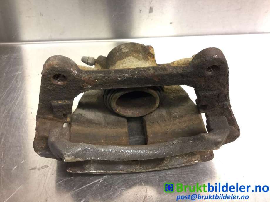 Bremsecaliper venstre foran til VW Passat 2015-2019 (Fase 1) (B8) (B8) (VOLKSWAGEN|8V0 615 123 D|)