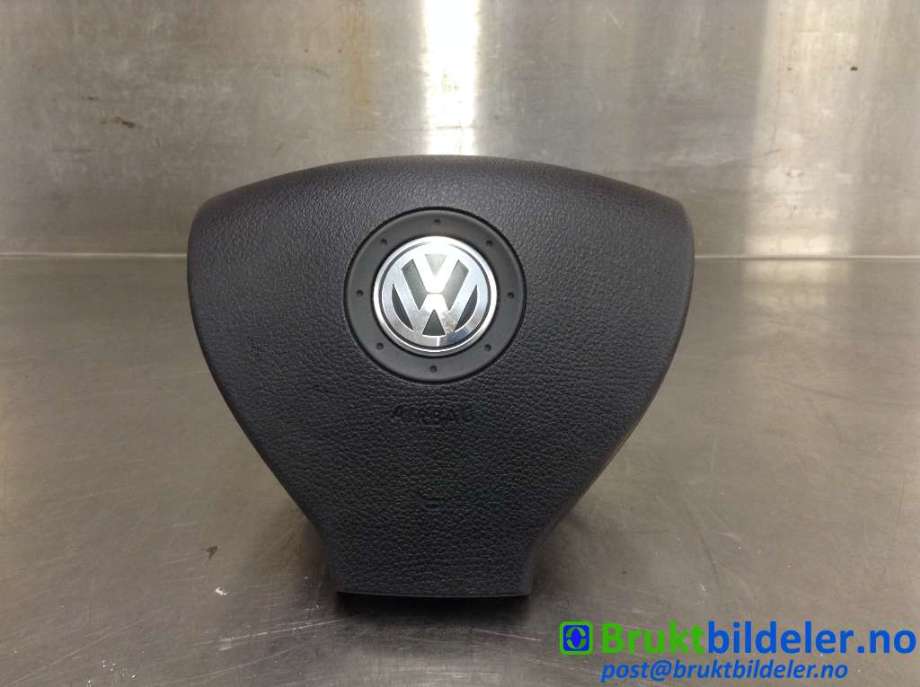 Airbag rattpute til VW Scirocco, 2008-2013  (VOLKSWAGEN|1K0 880 201 B8 1QB)
